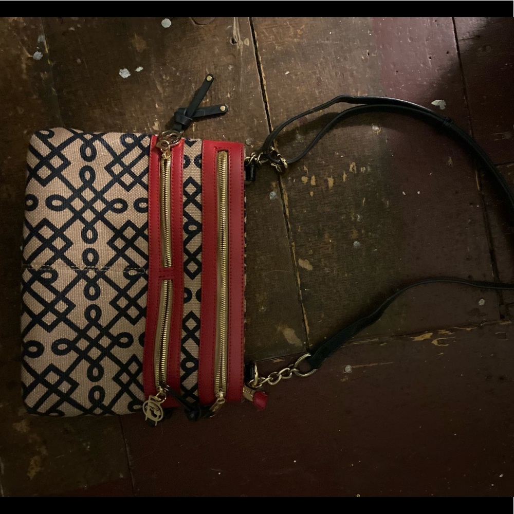 Patterned purse